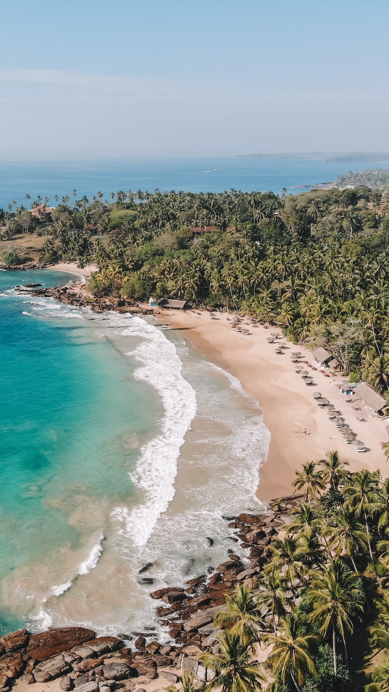 Sri Lanka. Travel and tourism. 